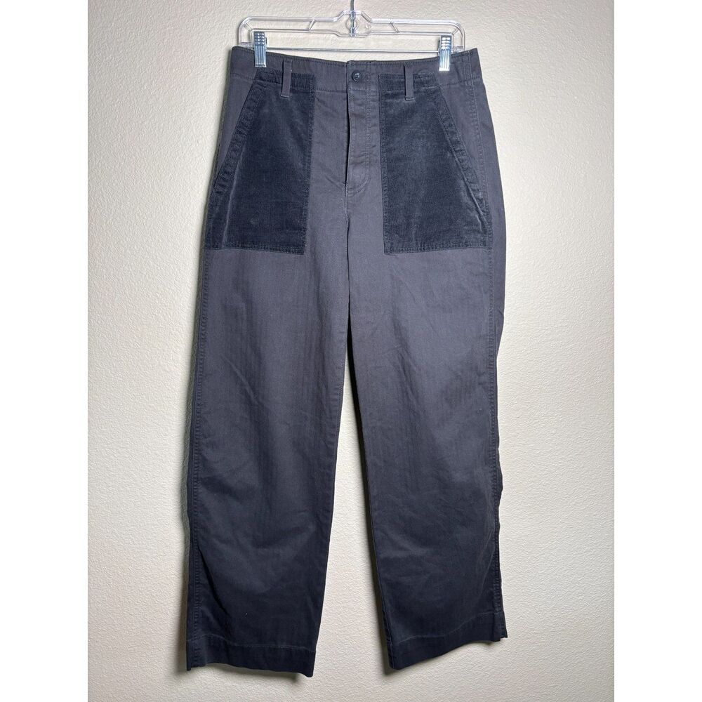 GAP Womens Size 8 black Hidden Button black Thick Knee Panel Style Cropped Pants
